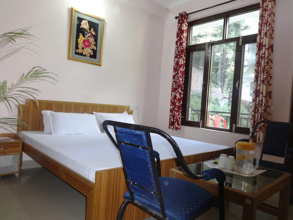 Hotel Kumar Residency 다람샬라 외부 사진